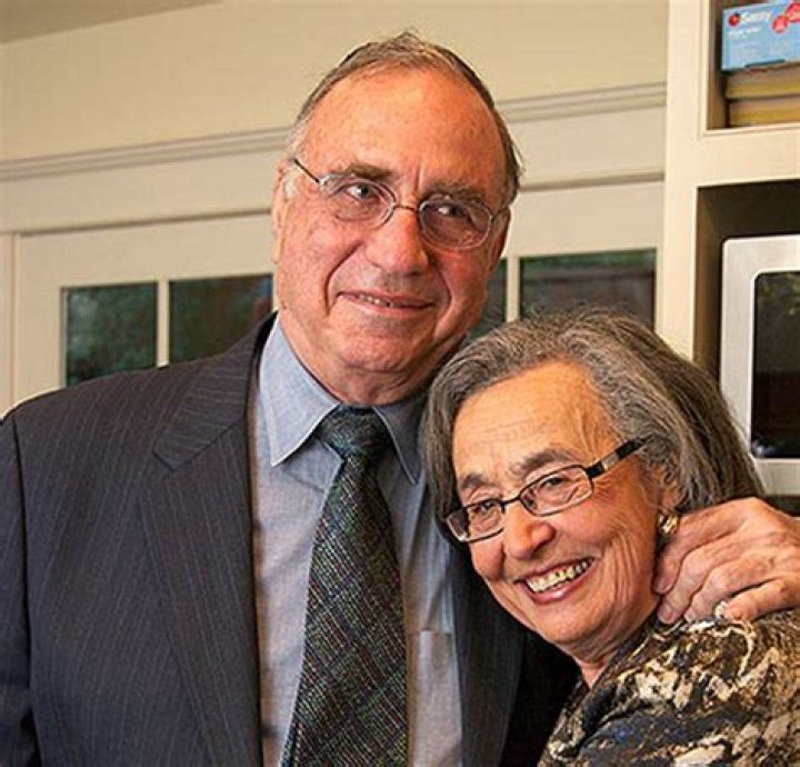 
Ryan Telfer Height, Weight, Net Worth, Age, Birthday, Wikipedia, Who, Nationality, Biography 