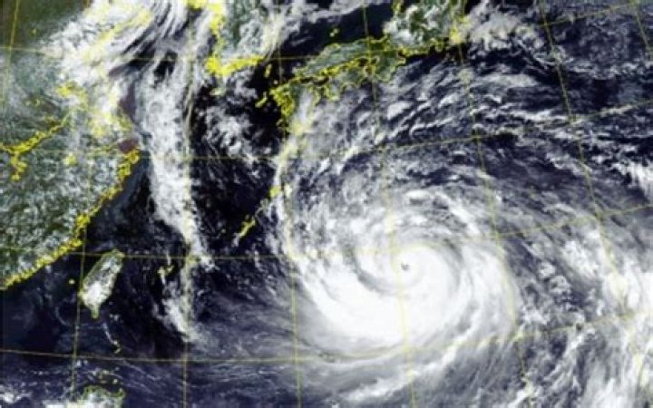 
S.Korea: 1 person injured, hundreds evacuated as Typhoon Nanmadol nears 