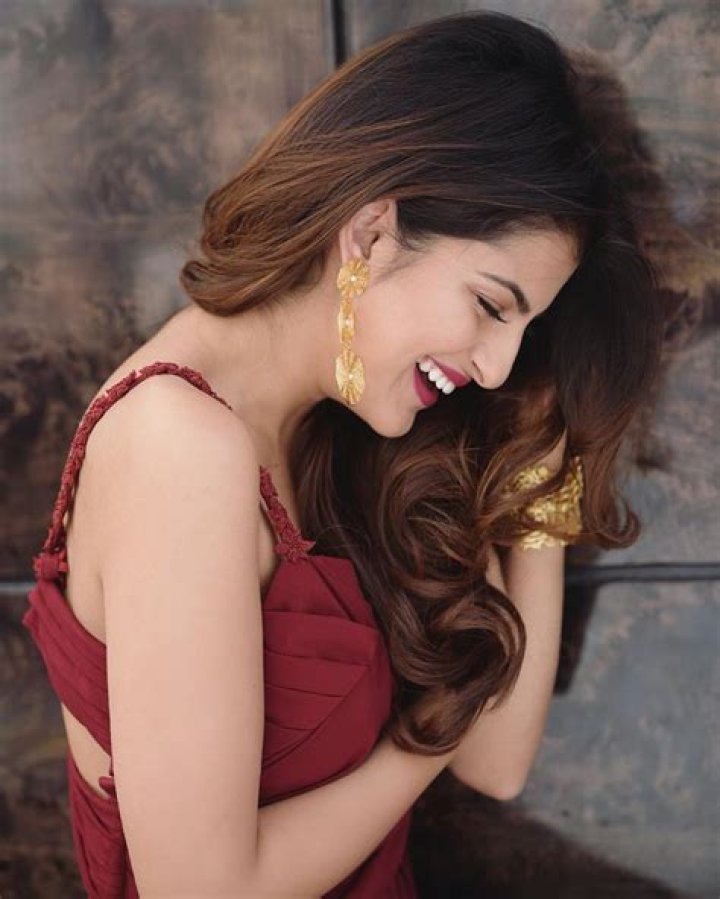 
Sanjana Banerjee Height, Weight, Net Worth, Age, Birthday, Wikipedia, Who, Nationality, Biography 