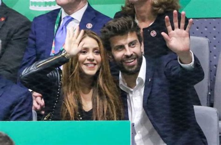 
Shakira Opens Up About Moving Past Betrayal as She Marks First New Year’s Since Gerard Piqué Split 