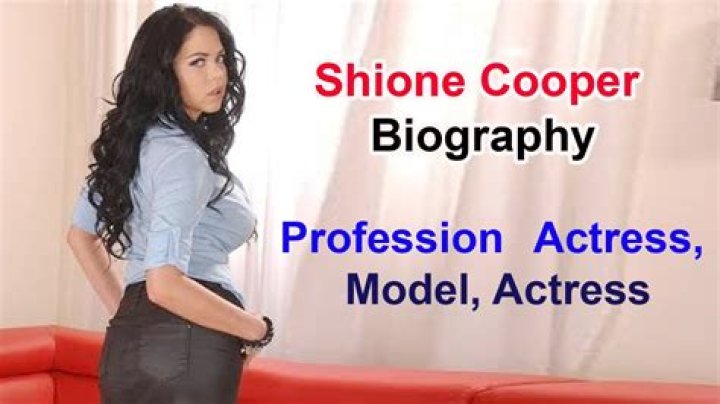 
Shianne – Weird Waifu Height, Age, Boyfriend, Biography, Wiki, Net Worth 