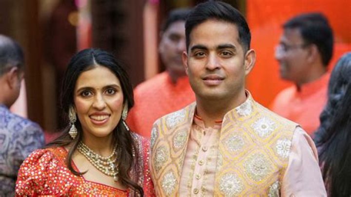 Shloka Mehta Ambani Height, Weight, Net Worth, Age, Birthday, Wikipedia, Who, Nationality, Biography