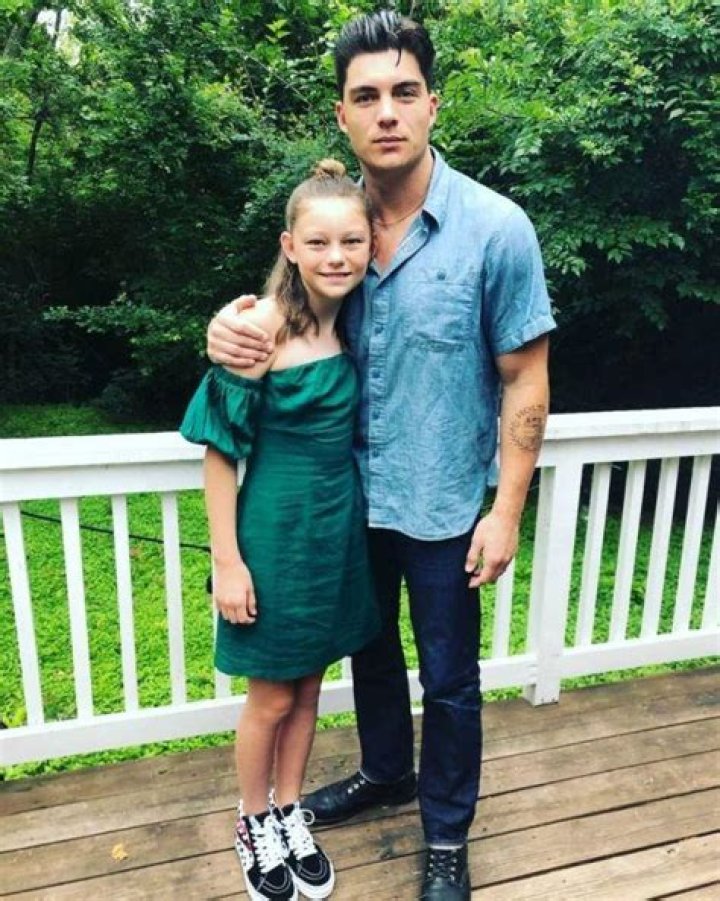 Skip Holtz Height, Weight, Net Worth, Age, Birthday, Wikipedia, Who, Nationality, Biography