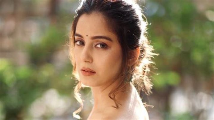Srishty Rode Height, Weight, Net Worth, Age, Birthday, Wikipedia, Who, Instagram, Biography