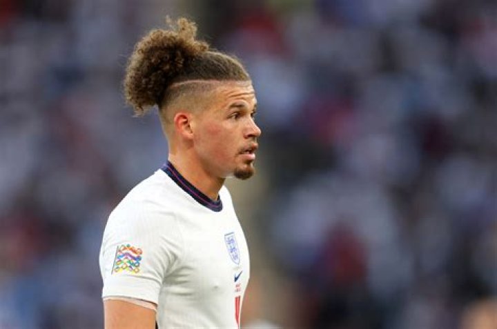 
Story Behind Kalvin Phillips Hair Style And Ponytail, Meet Man City’s Newest Midfielder 
