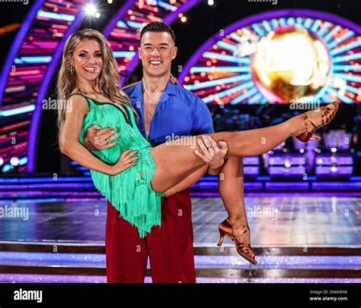 
Strictly Come Dancing Helen Skelton Weight Loss Journey – Before And After Photos 