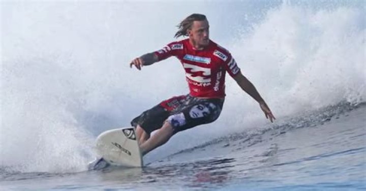 
Surfing legend Chris Davidson reportedly killed in bar brawl 