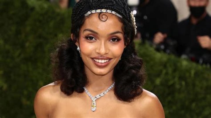 
Syrus Shahidi Height, Weight, Net Worth, Age, Birthday, Wikipedia, Who, Nationality, Biography 