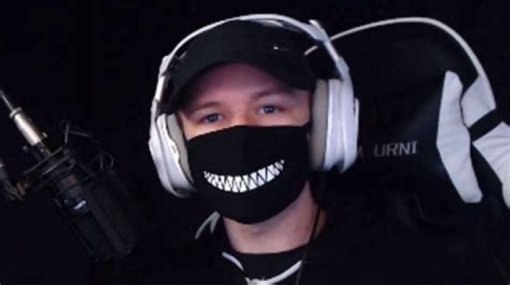 Tanqr Height, Weight, Net Worth, Age, Birthday, Wikipedia, Who, Nationality, Biography