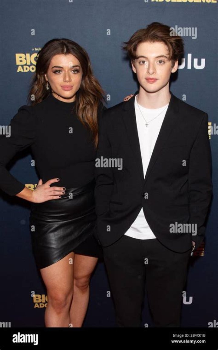 Thomas Barbusca Girlfriend – Is He Dating In 2022? Age & Parents