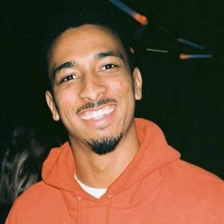 
Travis Bennett’s Family: What’s Her Ethnicity? Wiki & Religion 