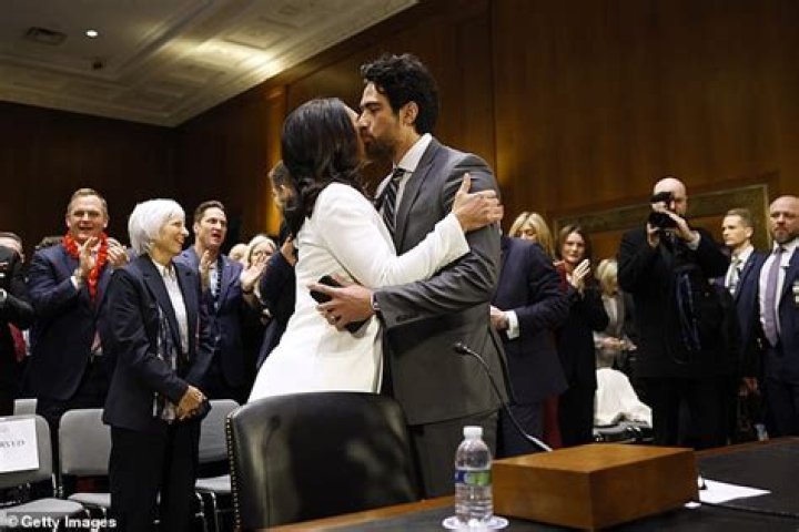 
Tulsi Gabbard Leaving Democratic Party? What Happened To Abraham Williams Wife? 