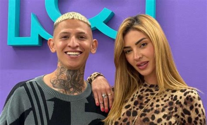 
Twitter La liendra y Dani Duke, What Happened To TikTok Star? Video Explaination 