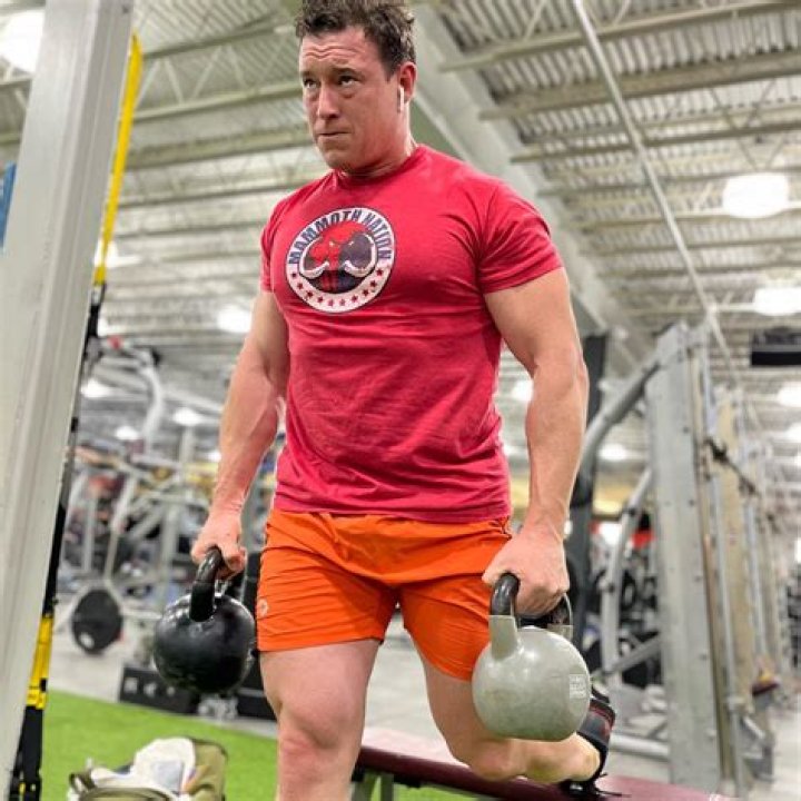 Tyler Higbee Height, Weight, Net Worth, Age, Birthday, Wikipedia, Who, Nationality, Biography