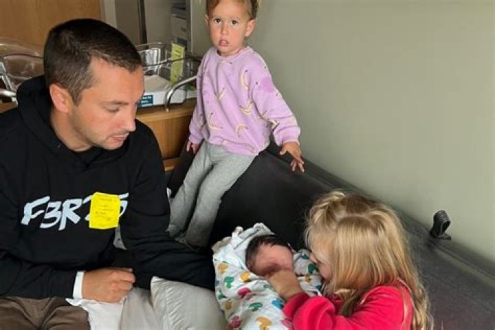 
Tyler Joseph’s Wife Jenna Joseph Is Pregnant For Second The Time & Expecting Second Child 