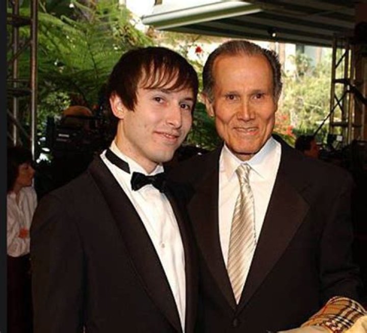 
Veteran American Star, Henry Silva, dies at 95 