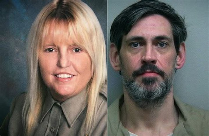 
Vicki White From Lauderdale County AL Missing- The Alabama Prison Official Who Helped Casey Escape 