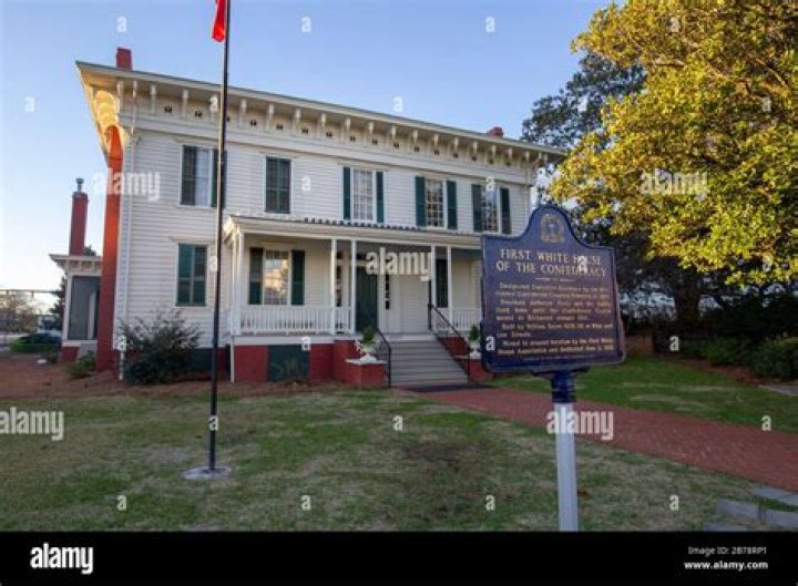 Was montgomery alabama the capital of the confederacy?