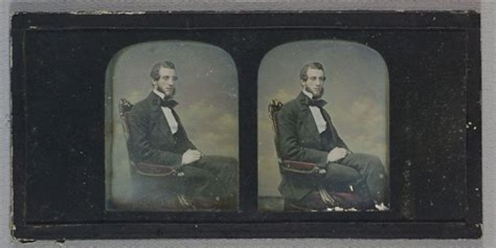 What does the word daguerreotypist mean?