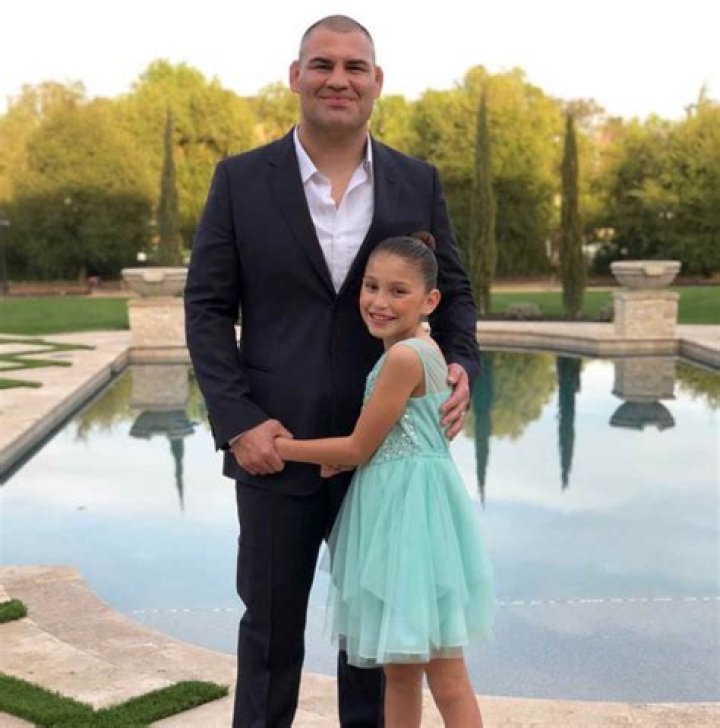 What Is Cain Velasquez Daughter Name & How Old Is She? Here Is What We Have On Her