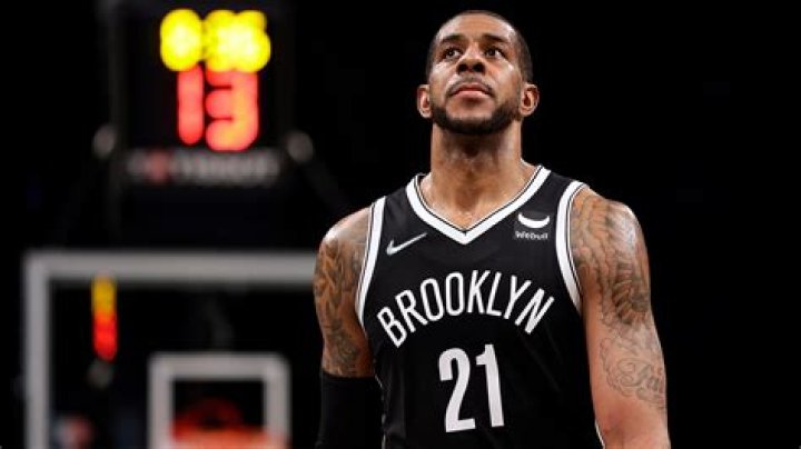 When did lamarcus aldridge retire?
