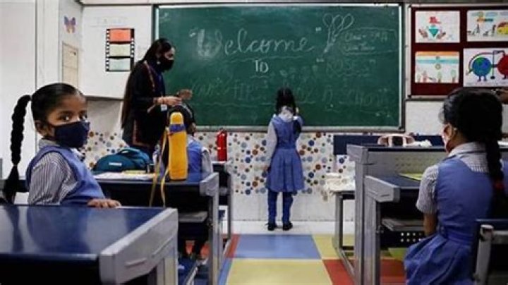 When will school reopen in delhi?