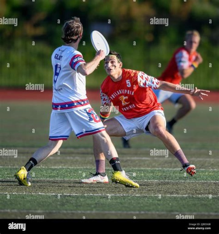 Which frisbee for ultimate frisbee?