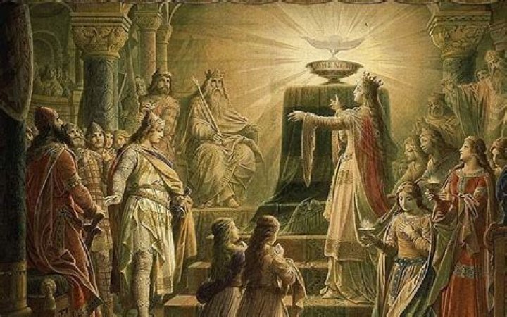 Which knight found the holy grail?