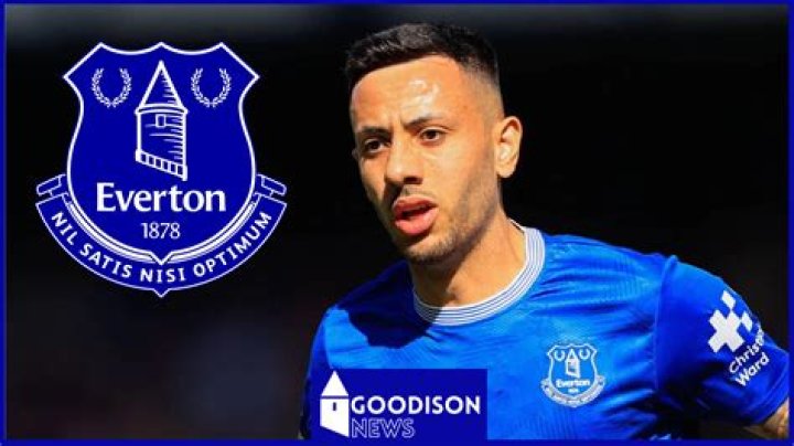 
Who Are Dwight Mcneil Parents Matty McNeil And Tracy McNeil? Everton Footballer Ethnic Background Discussed 