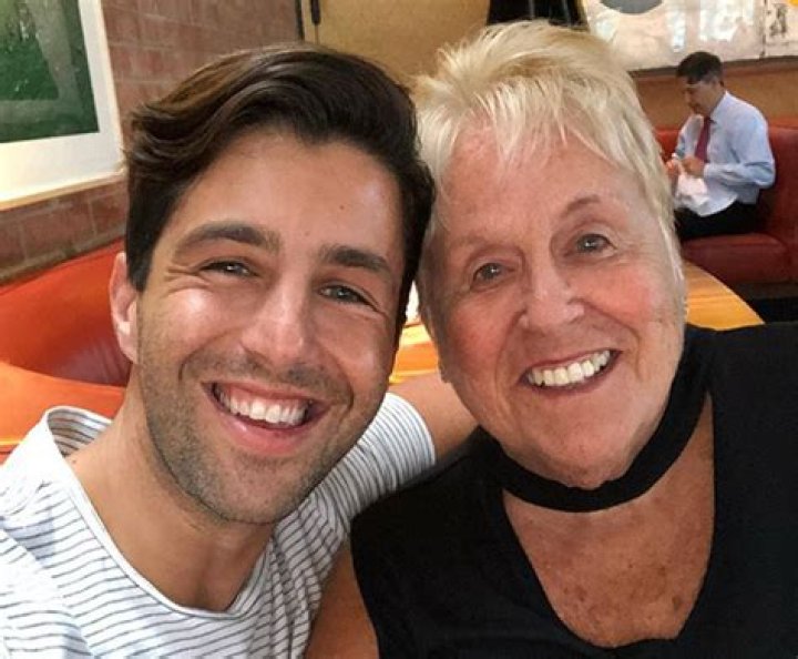 
Who are Josh Peck Parents? Josh Peck Biography, Parents Name and More 