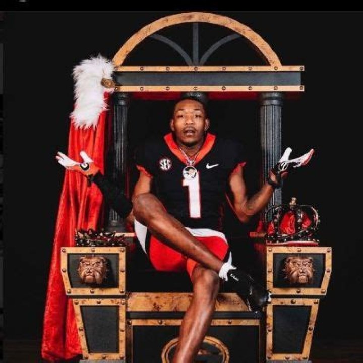 
Who Are Rara Thomas Parents? Meet Courtney Thomas And Rodney McCoy 