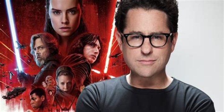 
Who does JJ Abrams play in Star Wars? 