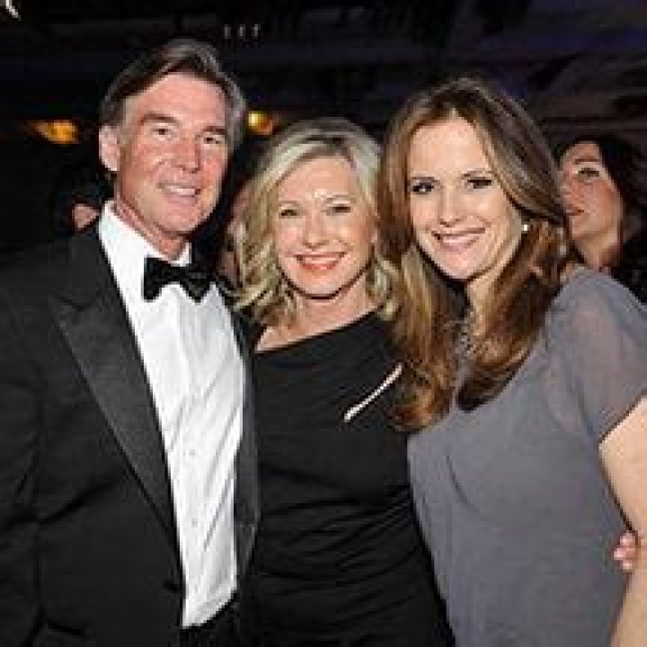 
Who is Actress Olivia Newton-John husband? John Easterling Wife Death Cause details 