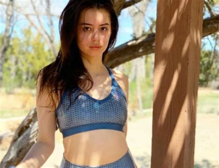 
Who Is Amber Midthunder Boyfriend River Thomas? Meet The ‘Roswell, New Mexico’ Actress 