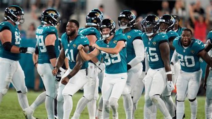 
Who is Cam Robinson, Jacksonville Jaguars left tackle reportedly suspended for four games for violating the PED policy 