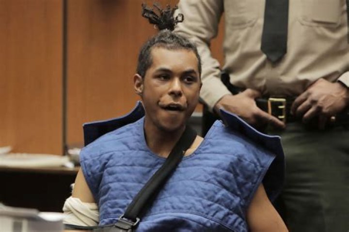 
Who Is Isaiah Lee? Dave Chappelle Attacker Was Rushed To Hospital 