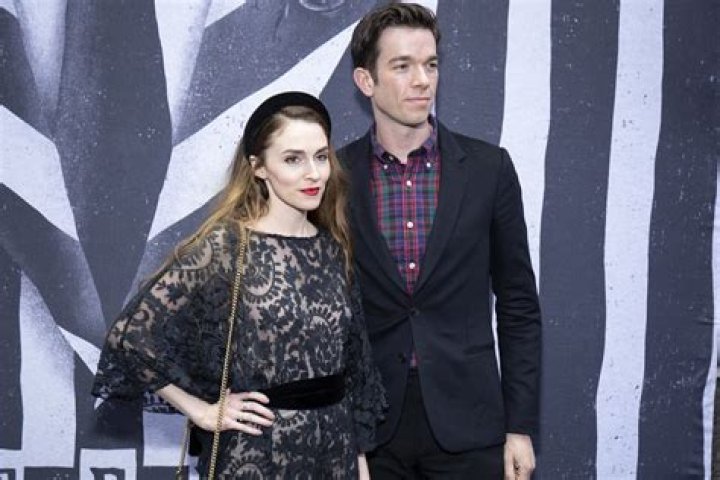 
Who is John Mulaney’s Wife, Annamarie Tendler? Age, Height 
