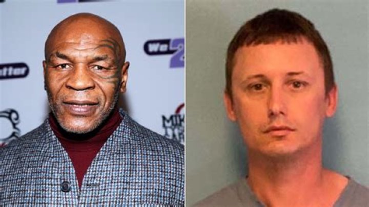 
Who Is Melvin Townsend III? Mike Tyson Plane Punch Victim On Twitter 