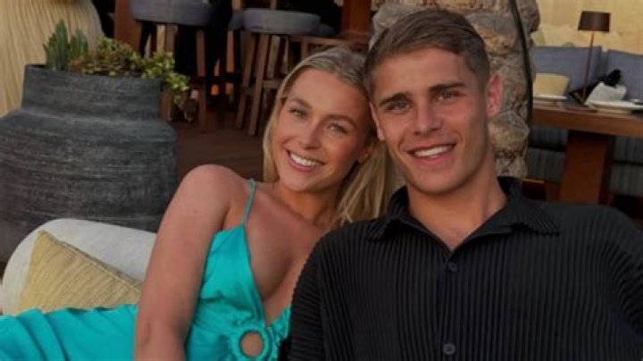 
Who is Micky Van De Ven Girlfriend? Is Micky Van De Ven Dating Anyone? 