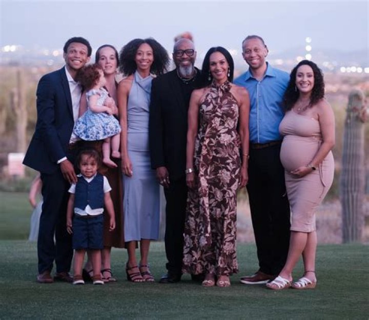 
Who Is Theresa Harris? 10 Facts About Erik Harris Wife And Children 