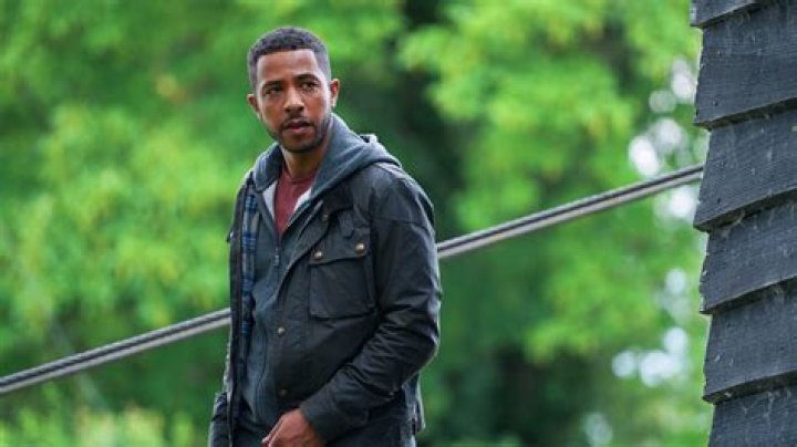 
Who Is Ukweli Roach Wife? Everything To Know About The Actor’s Personal Life 