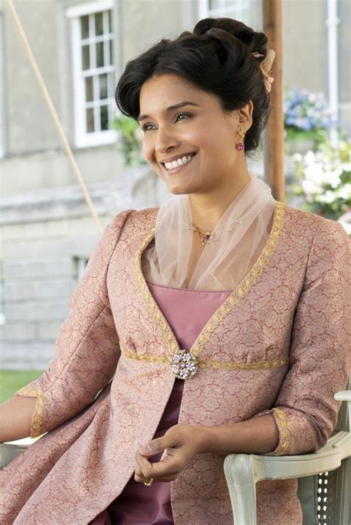 Who Plays Lady Mary Sharma On Bridgerton Season 2? Shelly Conn Actress Wikipedia Details