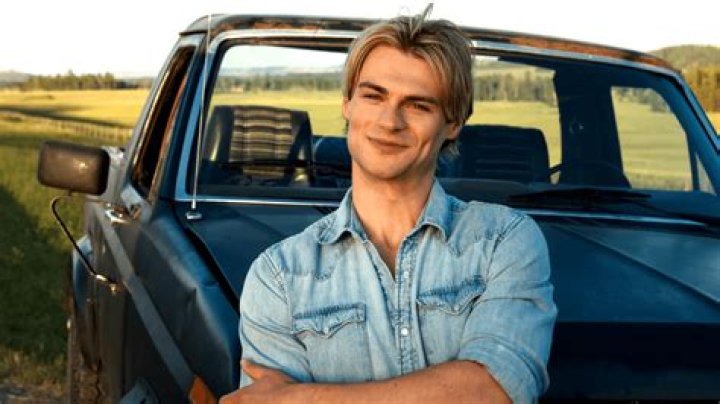 Who Plays Walter In Big Sky? How Old is Walter In Big Sky?