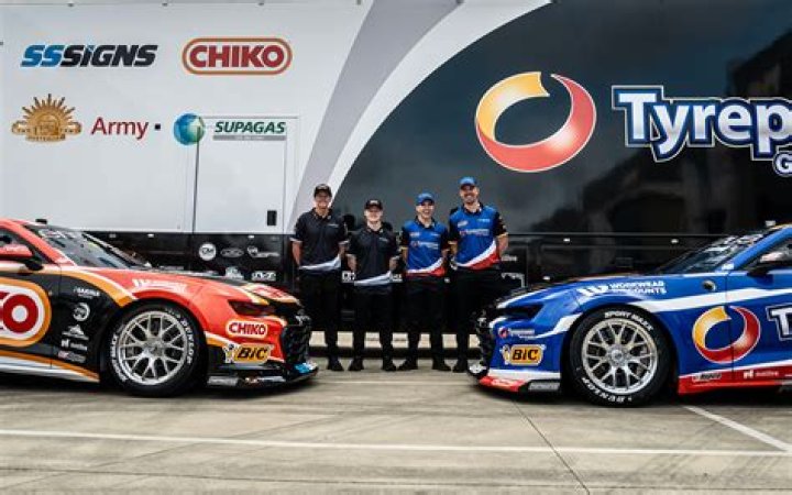 Who sponsors v8 supercars?