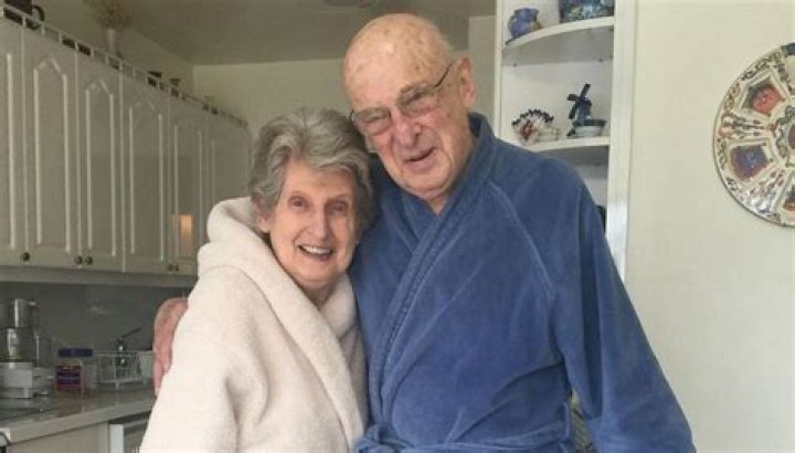 Who Was Philip Rosenthal Mother Helen Rosenthal? Family Details To Know About Somebody Feed Phil Host