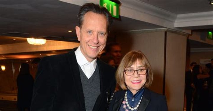 
Who was Richard E Grant’s wife Joan Washington and how did she die? 