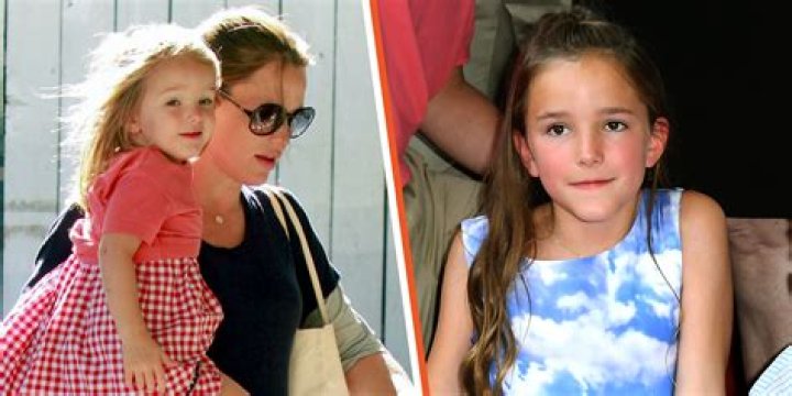 
Why Does Ben Affleck’s Daughter Seraphina Dresses Like A Boy? 