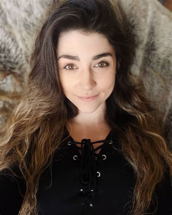 Wolfabelle Height, Weight, Net Worth, Age, Birthday, Wikipedia, Who, Instagram, Biography