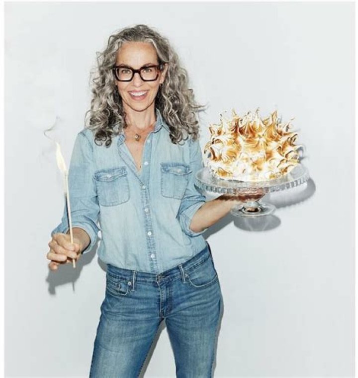 Zoe Francois Height, Weight, Net Worth, Age, Birthday, Wikipedia, Who, Nationality, Biography